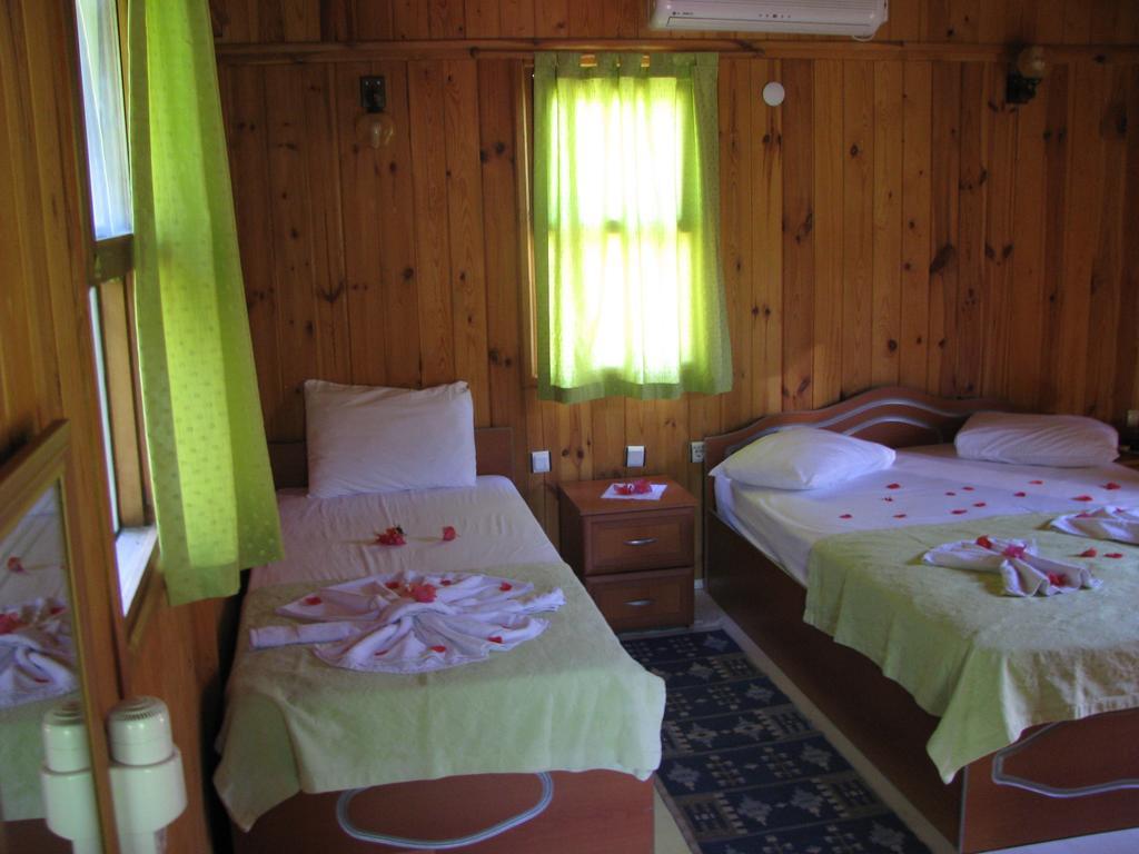 Atici 2 Hotel Adrasan Chambre photo