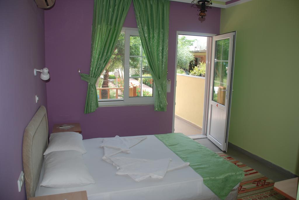 Atici 2 Hotel Adrasan Chambre photo